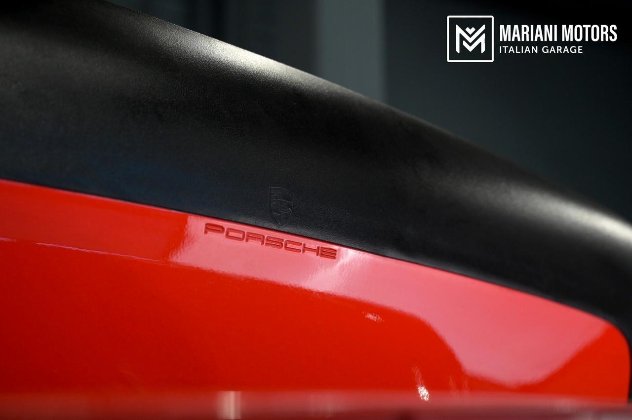 Porsche 911 (930) Carrera 3.2 Targa