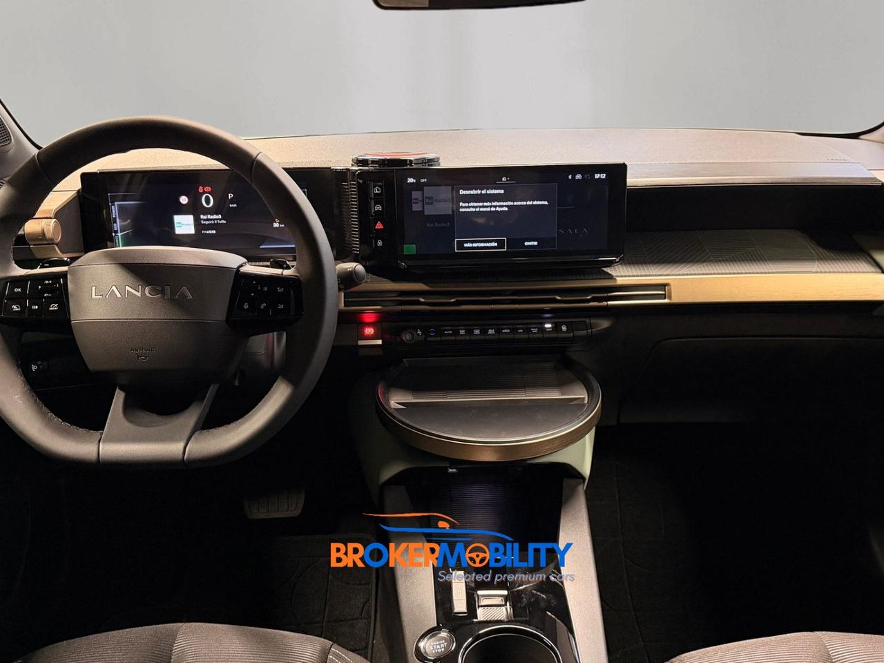 Lancia Ypsilon Hybrid e-DCT