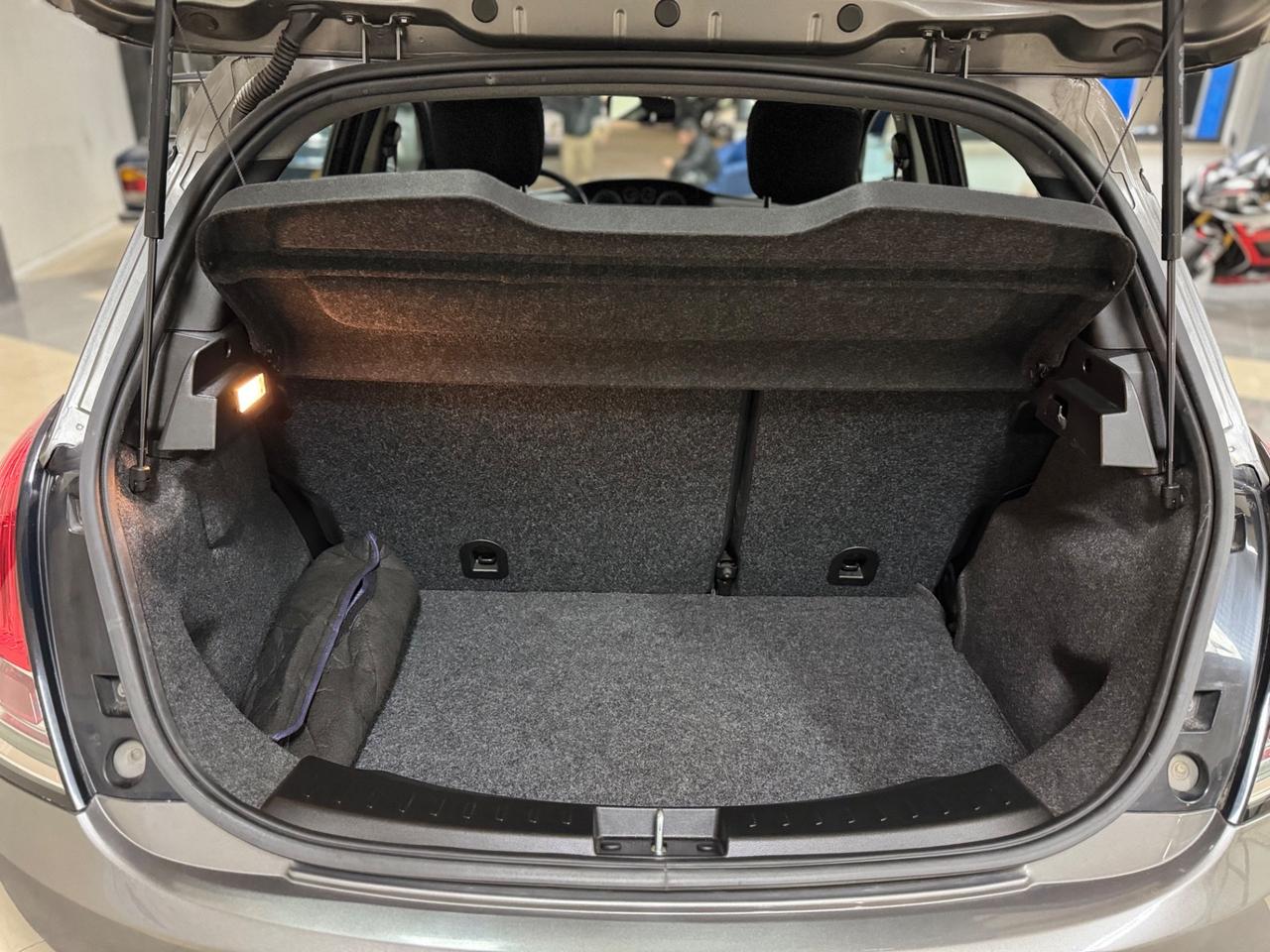 Lancia Ypsilon 1.2 69 CV 5 porte GPL Ecochic Gold