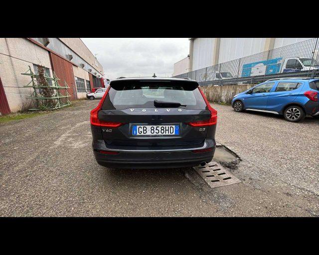 VOLVO V60 D3 Geartronic Momentum Business
