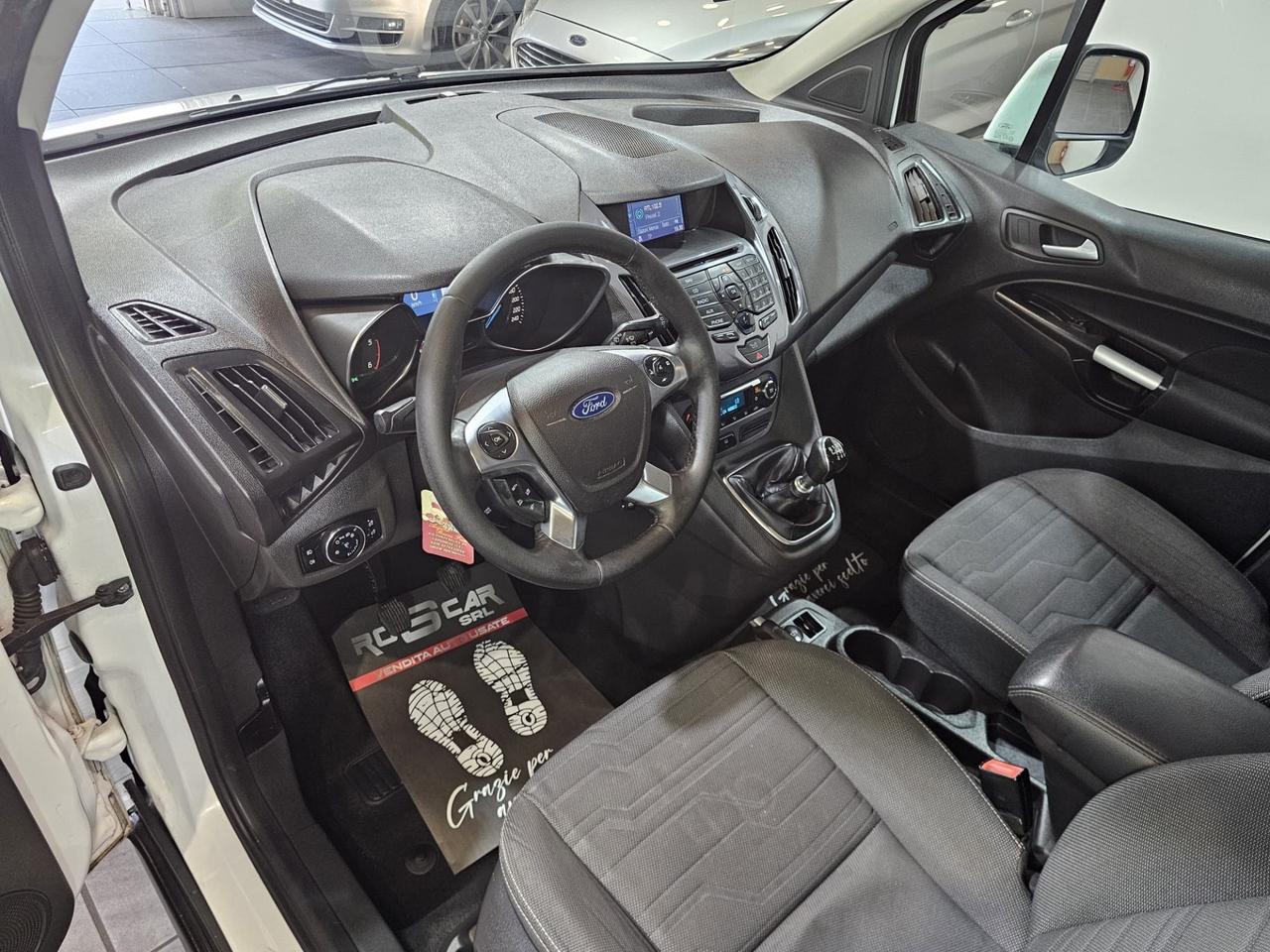 Ford Tourneo Connect 1.6 TDCi 115 CV Titanium