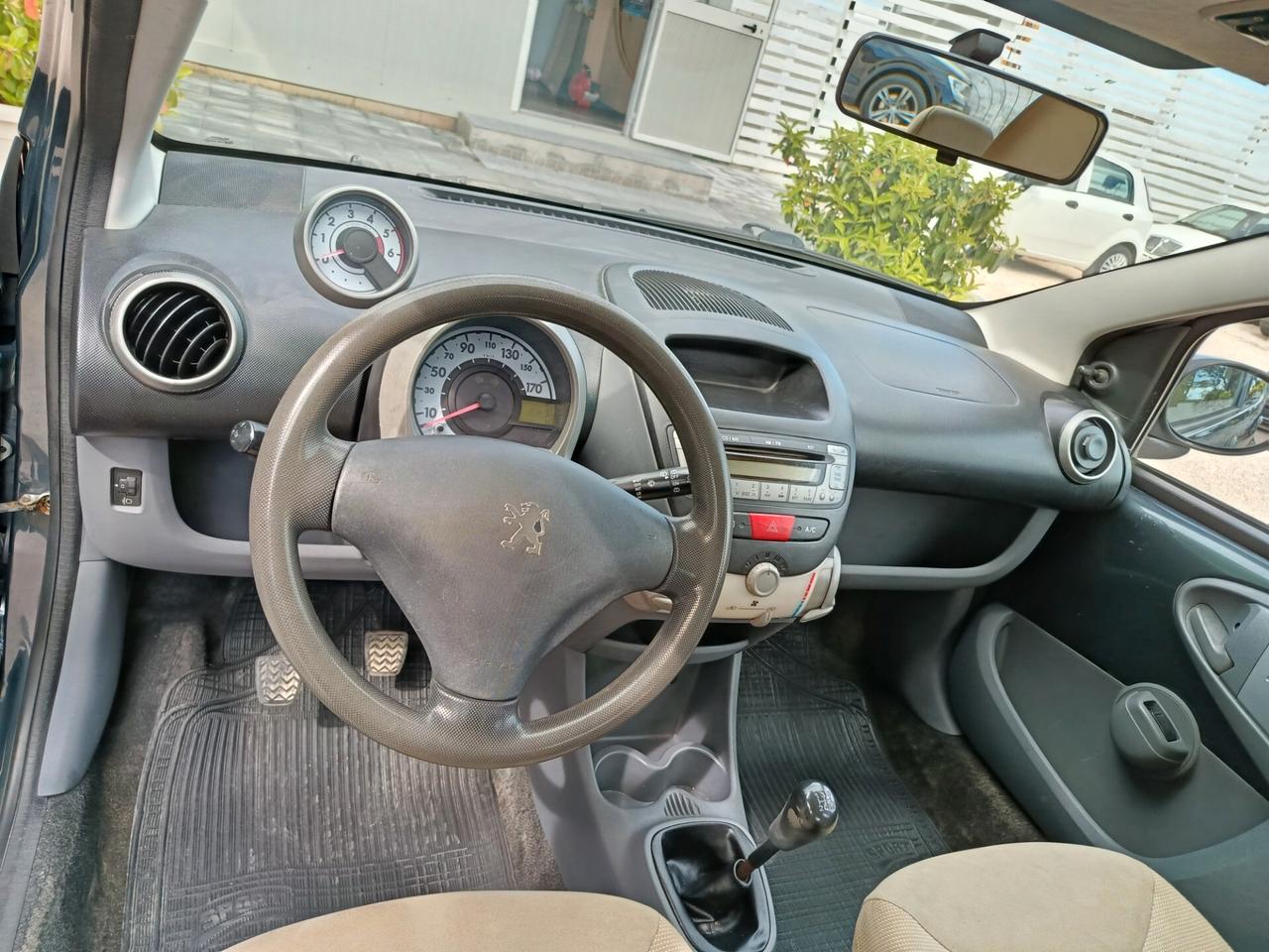 Peugeot 107 1.4 HDi 5p. Sweet Years