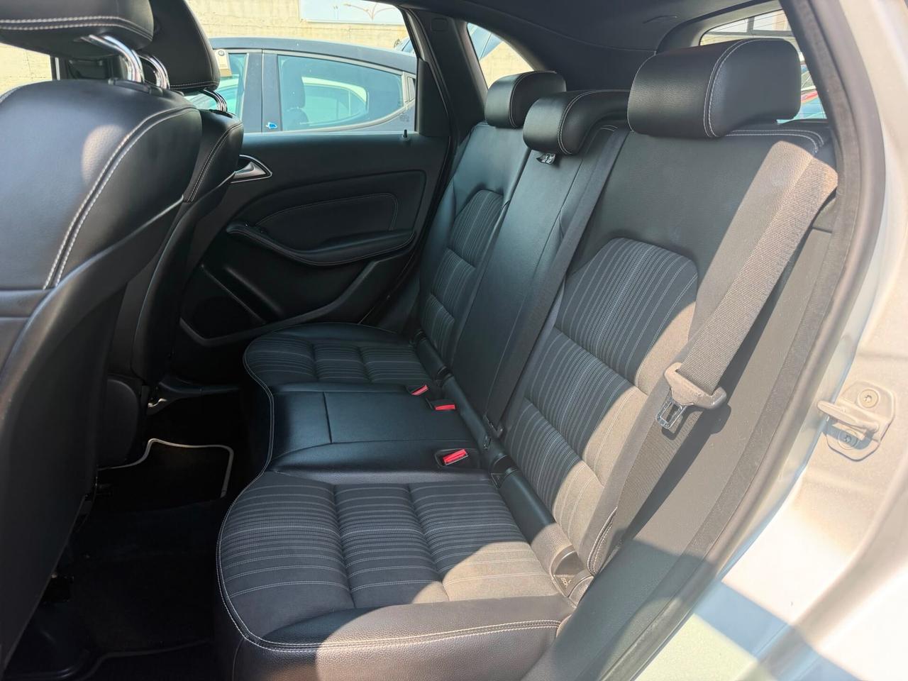 MERCEDES BENZ B 1.8 DIESEL 110 (CV) 2012