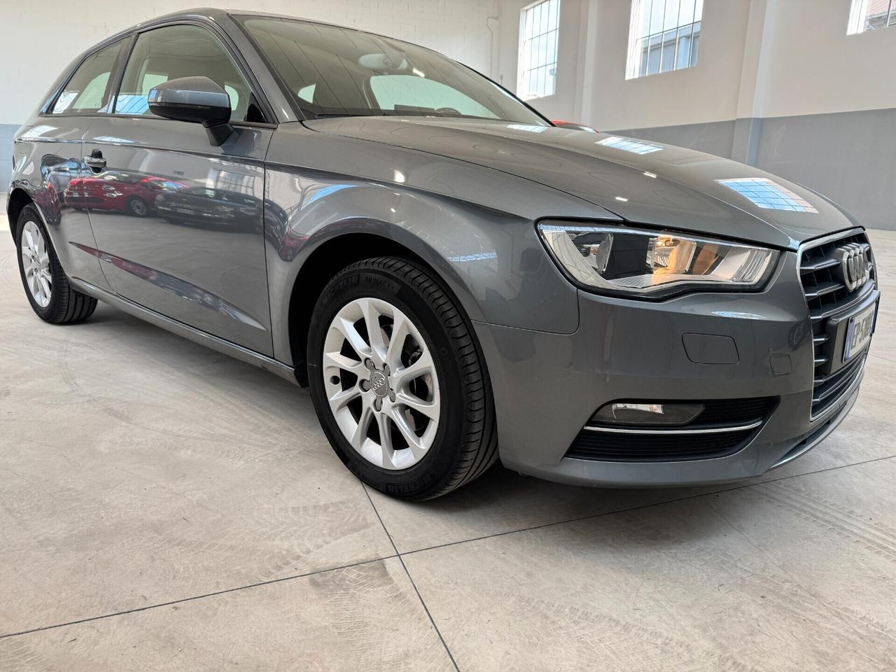 Audi A3 3P 1.6 TDI 105 CV YOUNG