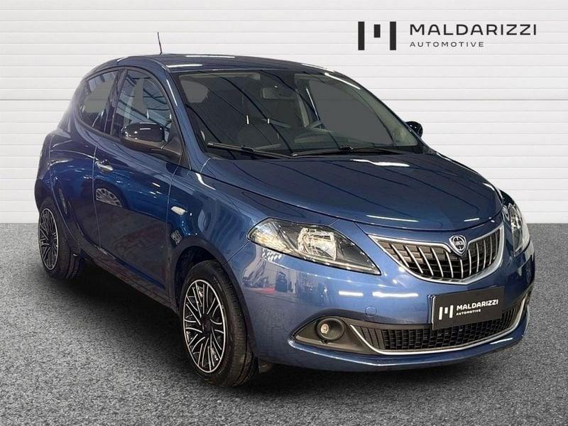 Lancia Ypsilon III 2021 1.0 firefly hybrid Gold s&s 70cv