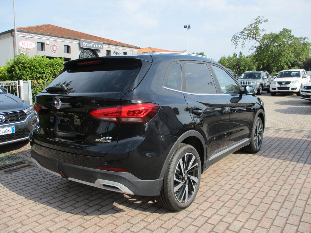Mg ZS 1.5 hybrid+ Luxury auto TETTO/360