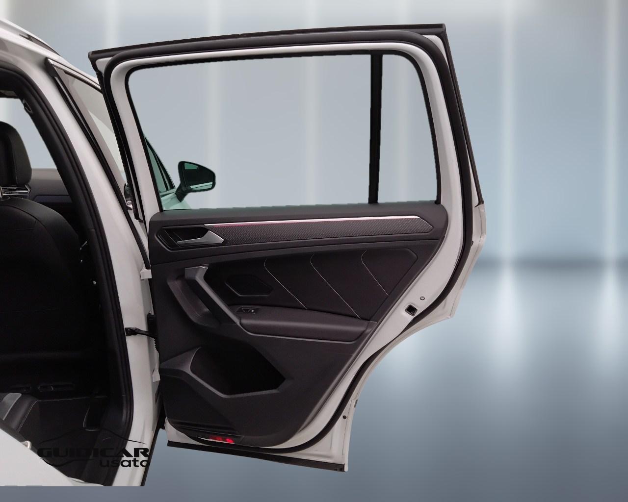 VOLKSWAGEN Tiguan II 2021 - Tiguan 1.5 tsi R-Line 150cv dsg