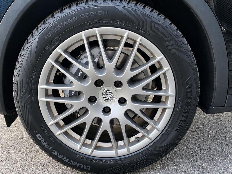Porsche Cayenne Cayenne 3.0 Diesel Tiptronic 250 CV
