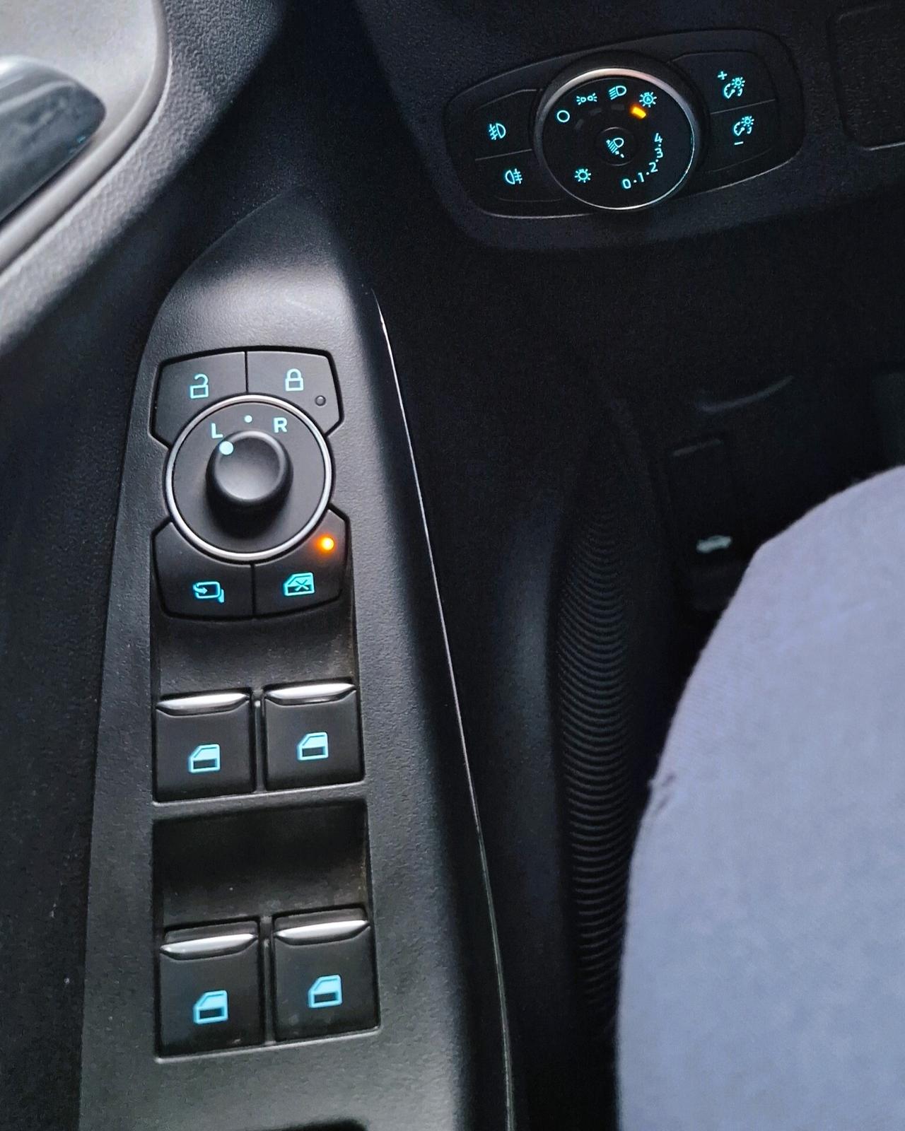 Ford Puma 1.0 EcoBoost Hybrid 125 CV S&S ST-Line X