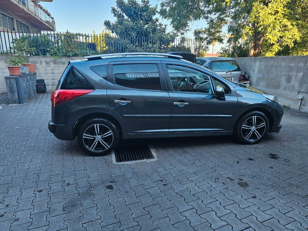 Peugeot 207 1.6 HDi 90CV SW ONE Line