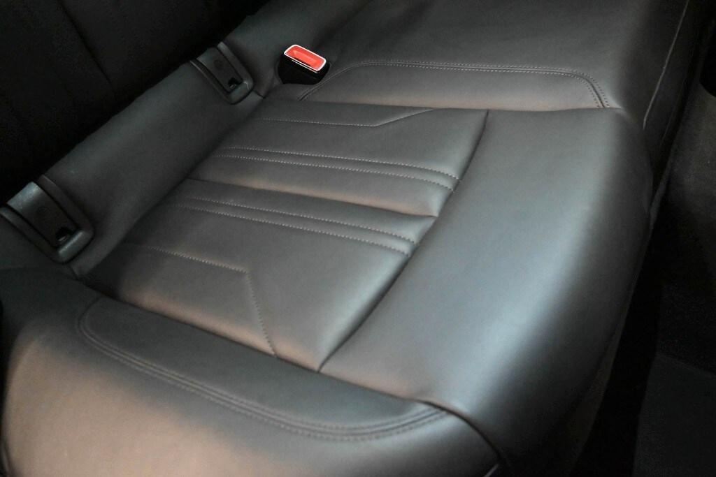 AUDI A6 5ª serie A6 Avant 40 2.0 TDI quattro u...