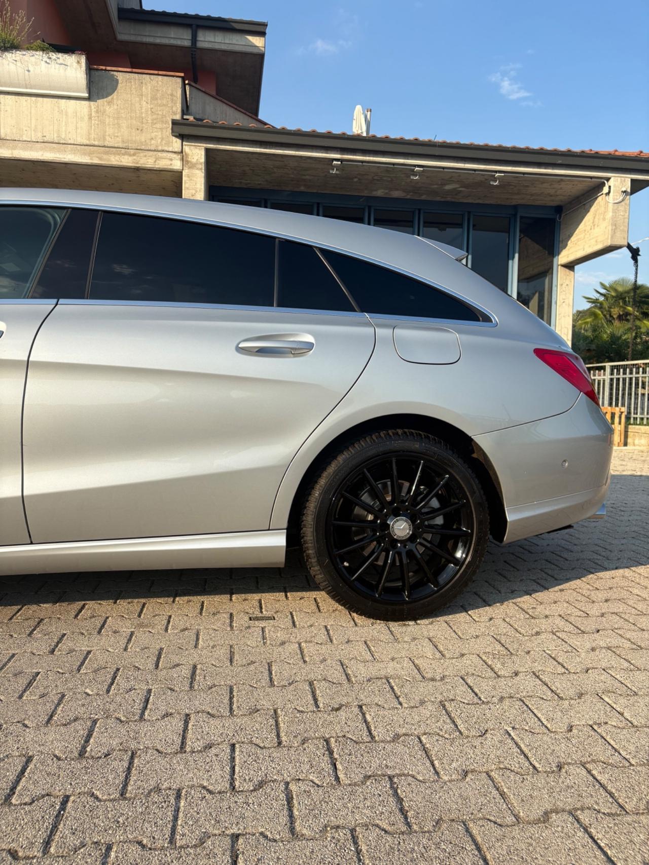 Mercedes-benz CLA 200 d Automatic Premium