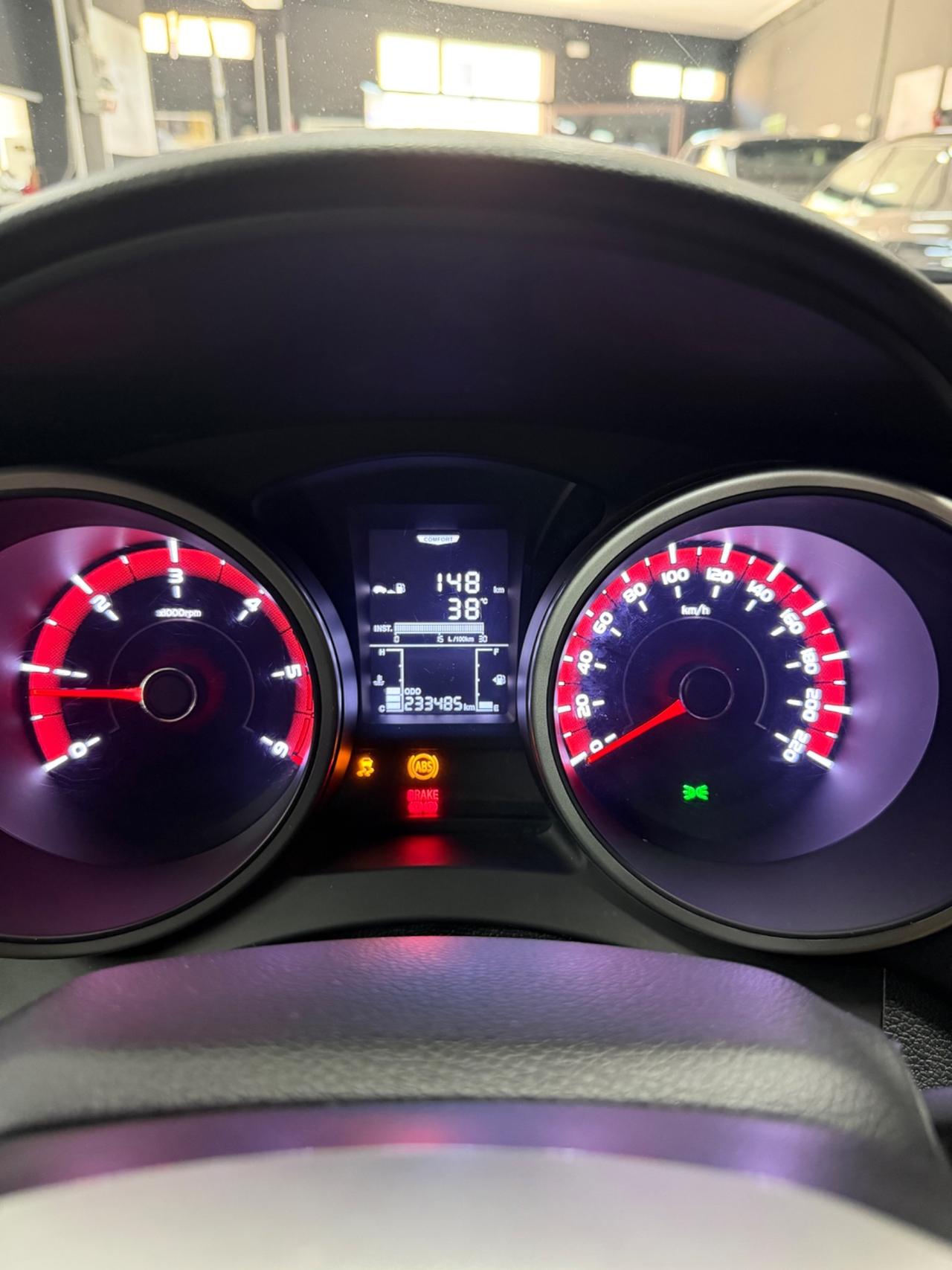 Ssangyong Tivoli 1.6d 2WD Start