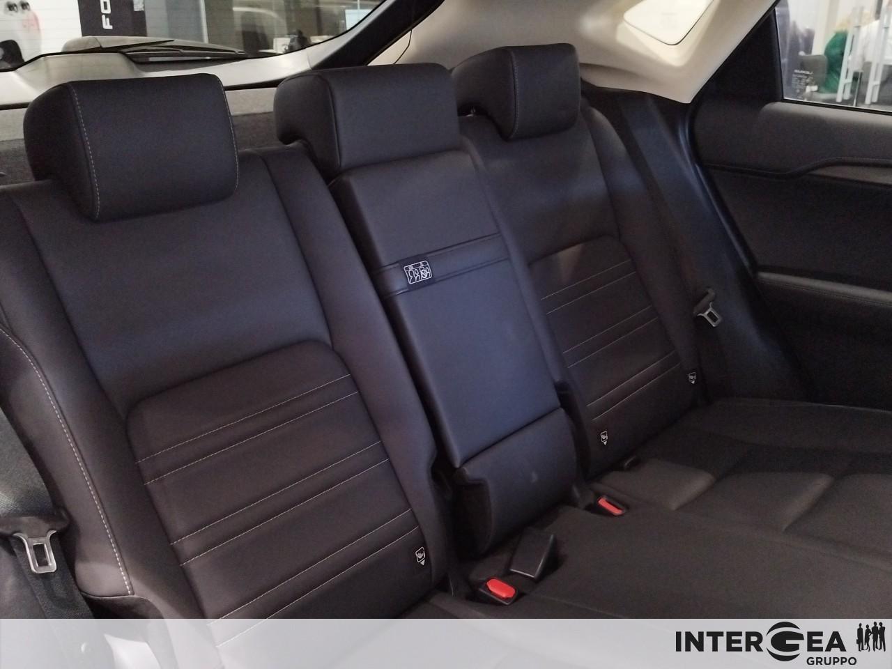 LEXUS NX 300h 2.5 Premium 4wd cvt