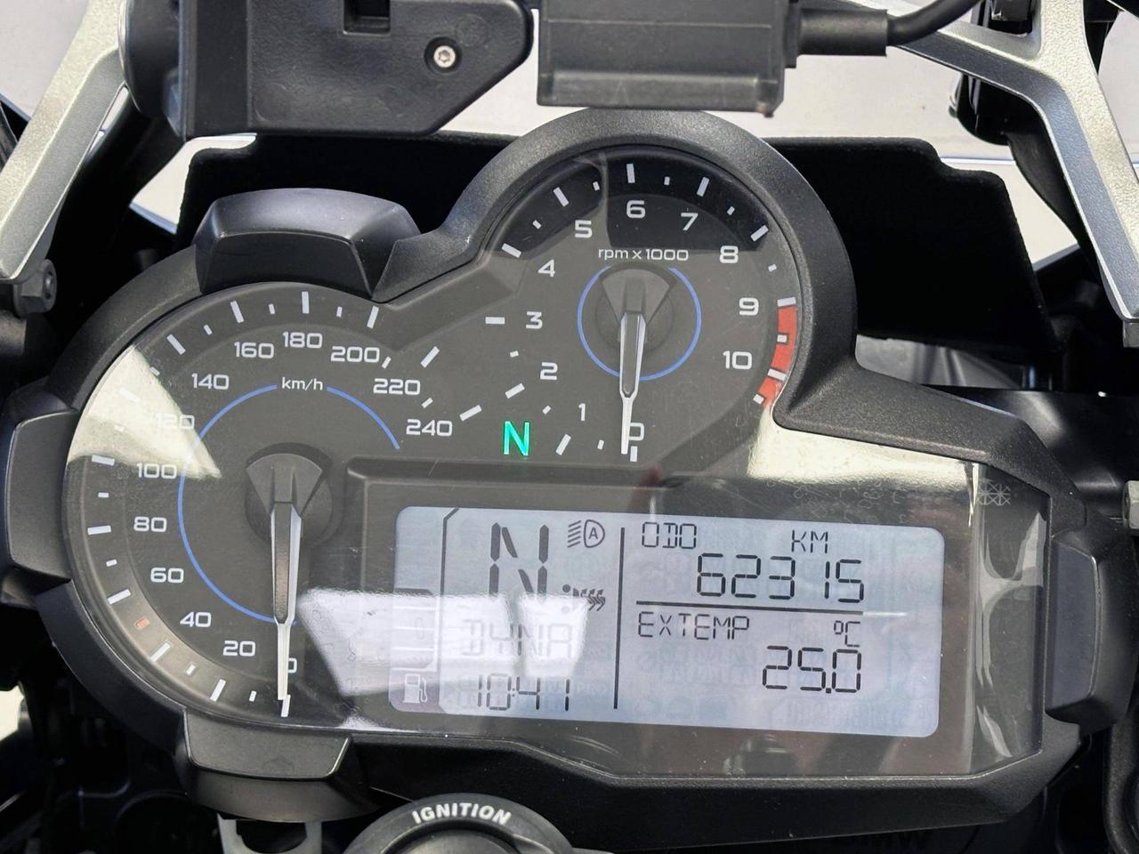 BMW R 1200 GS Adventure Triple Black