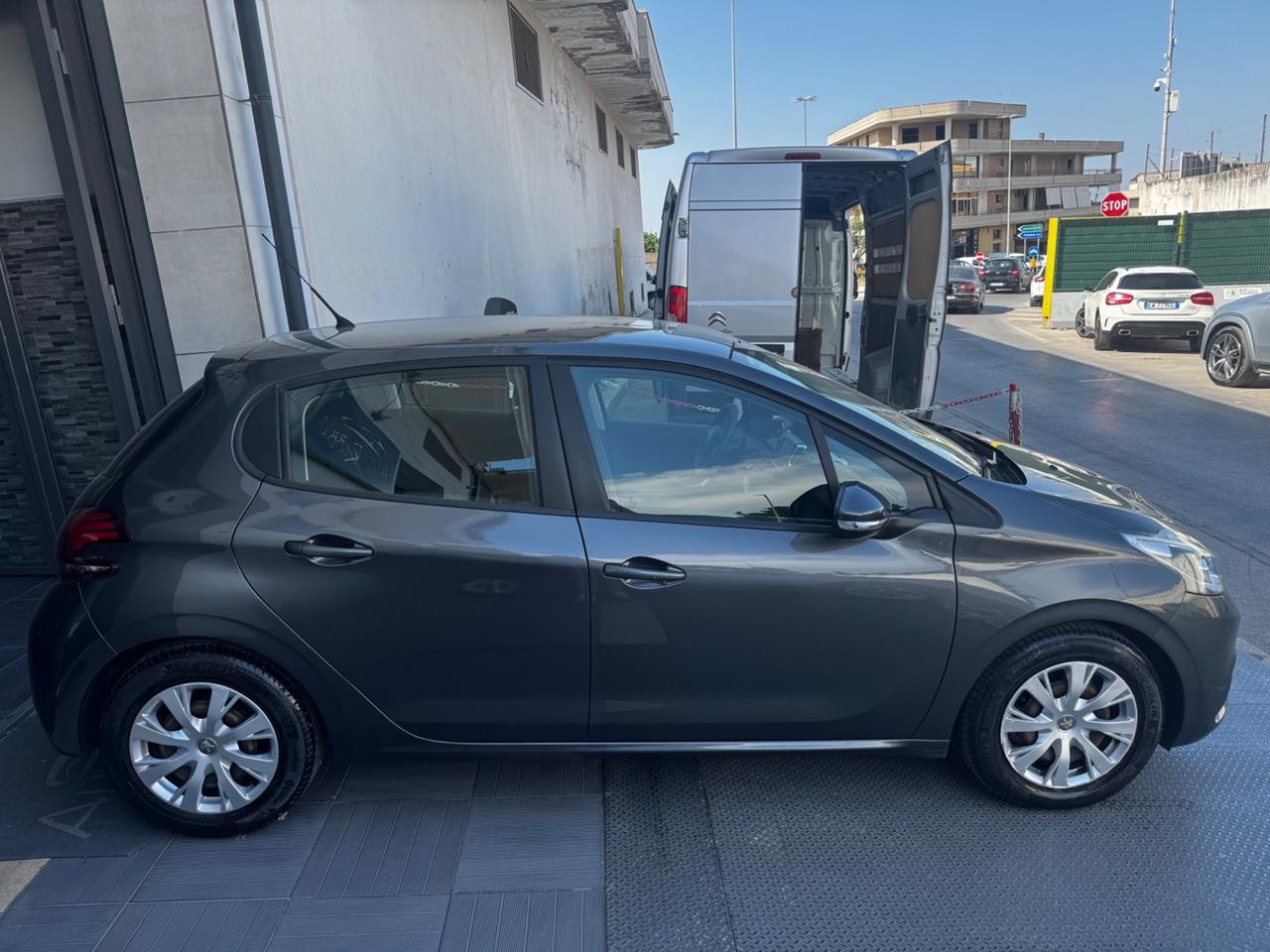 Peugeot 208 PureTech 82 5 porte Active