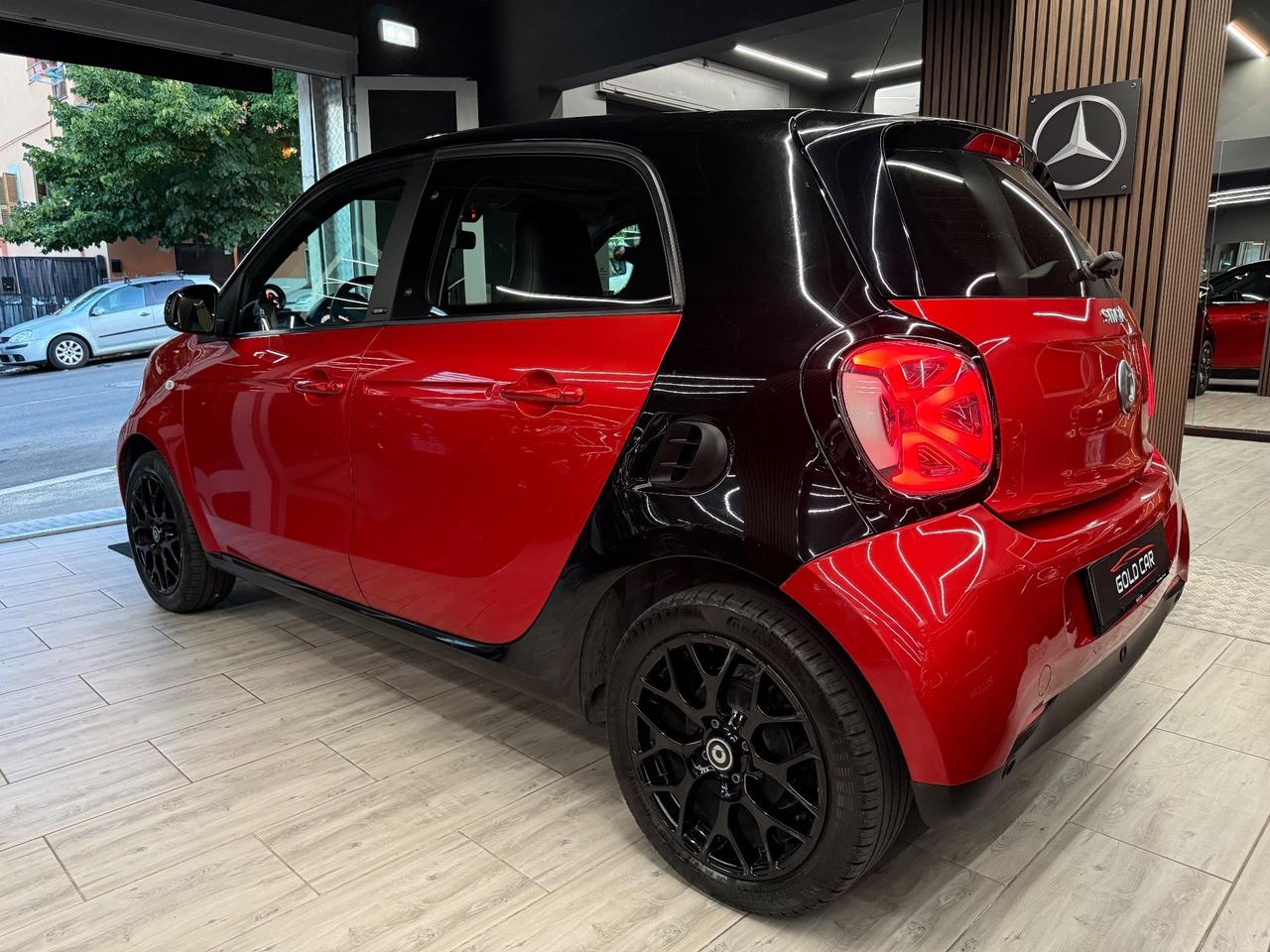 Smart ForFour 90 0.9 Turbo Prime Navi Led PRONTA CONSEGNA