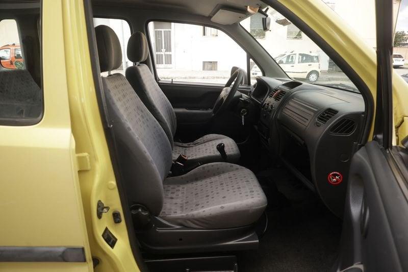 Opel Agila Opel Agila Agila 1.0 12v Club 5p.ti ANNO 2003