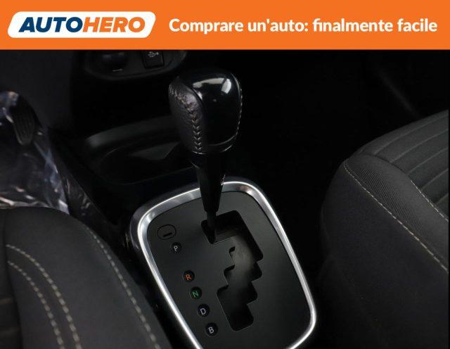 TOYOTA Yaris 1.5 Hybrid 5 porte Lounge Red/Bronze