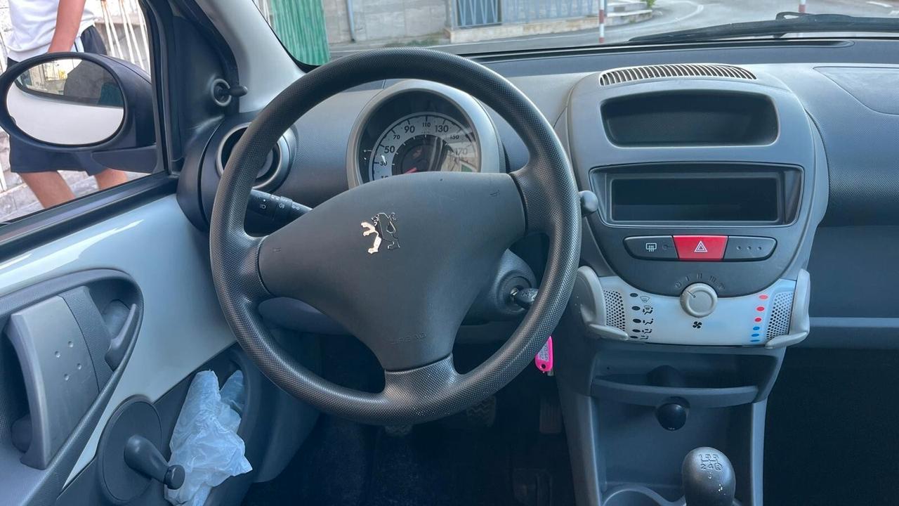 Peugeot 107 1.0 68CV 5p. Plaisir Km 52.000