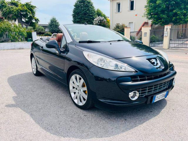 PEUGEOT 207 1.6 VTi 120CV CC Féline