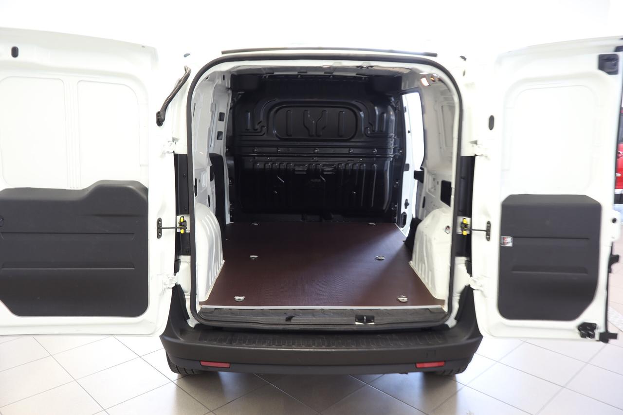 FIAT DOBLO' CARGO MAXI 3 POSTI 1.6 MJET 105 CV BUSINESS