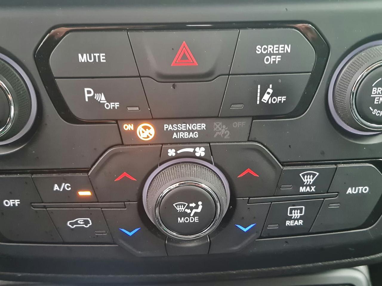 Jeep Renegade HYBRID MHEV UPLAND #6118