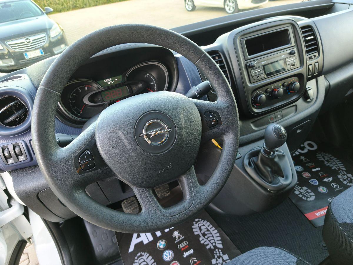 OPEL VIVARO 9 POSTI PASSO LUNGO + GANCIO