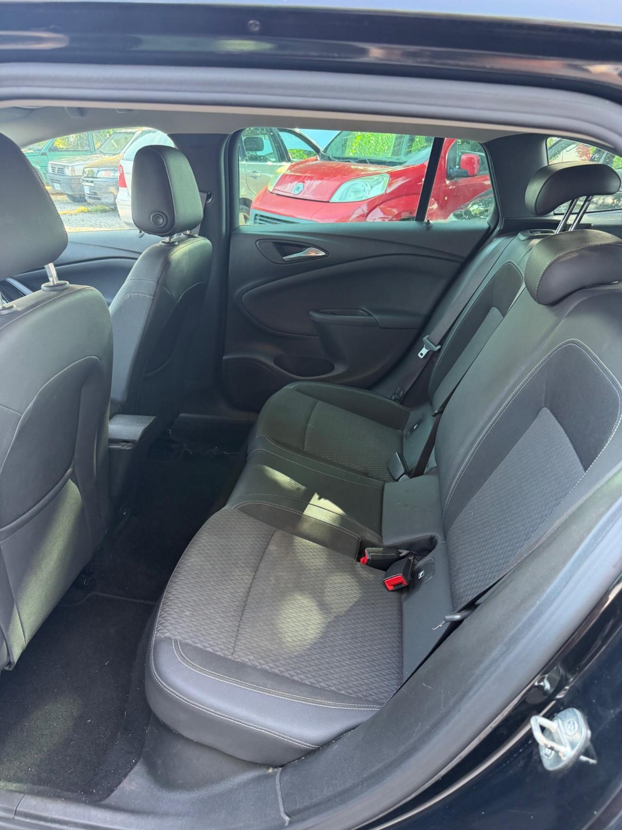 Opel Astra 1.4 Turbo 110CV EcoM Sports Tourer Innovation