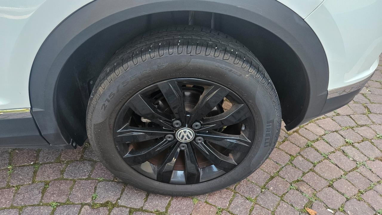 Volkswagen T-Roc 2.0 tdi Advanced 4motion dsg ACC-CAMERA-NAVY