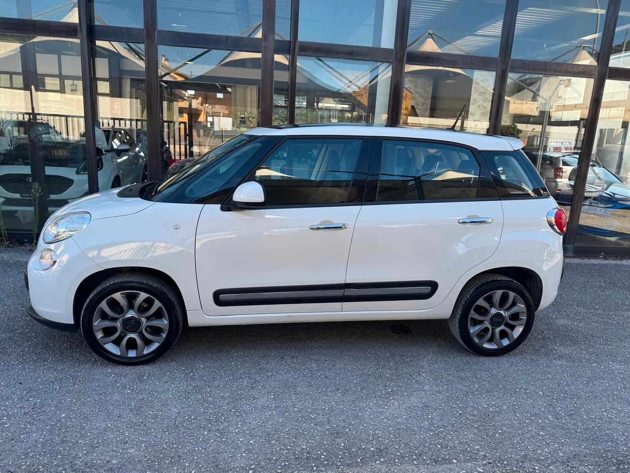 Fiat 500L 0.9 TwinAir Turbo Natural Power Lounge