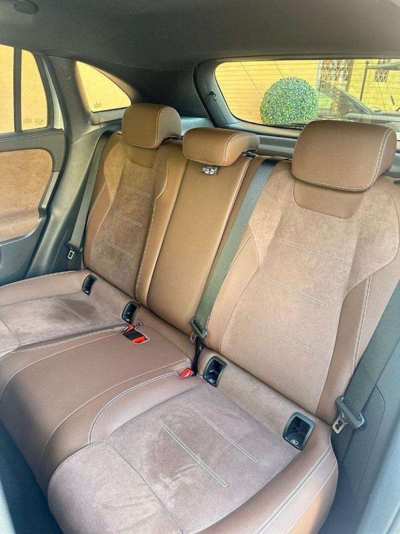 MERCEDES-BENZ GLA 250 e hybrid EQ AMG Line Advanced Plus
