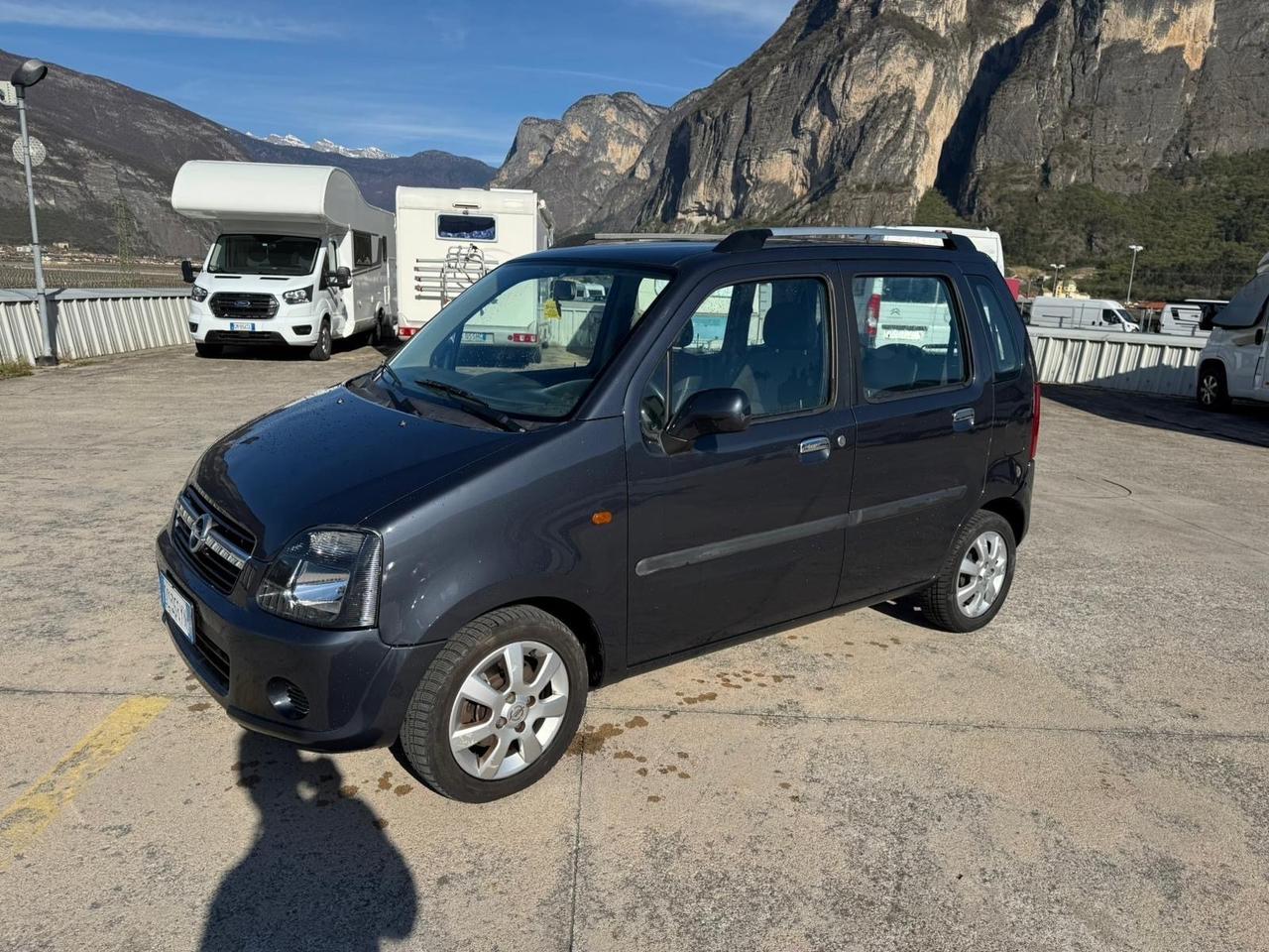 Opel Agila