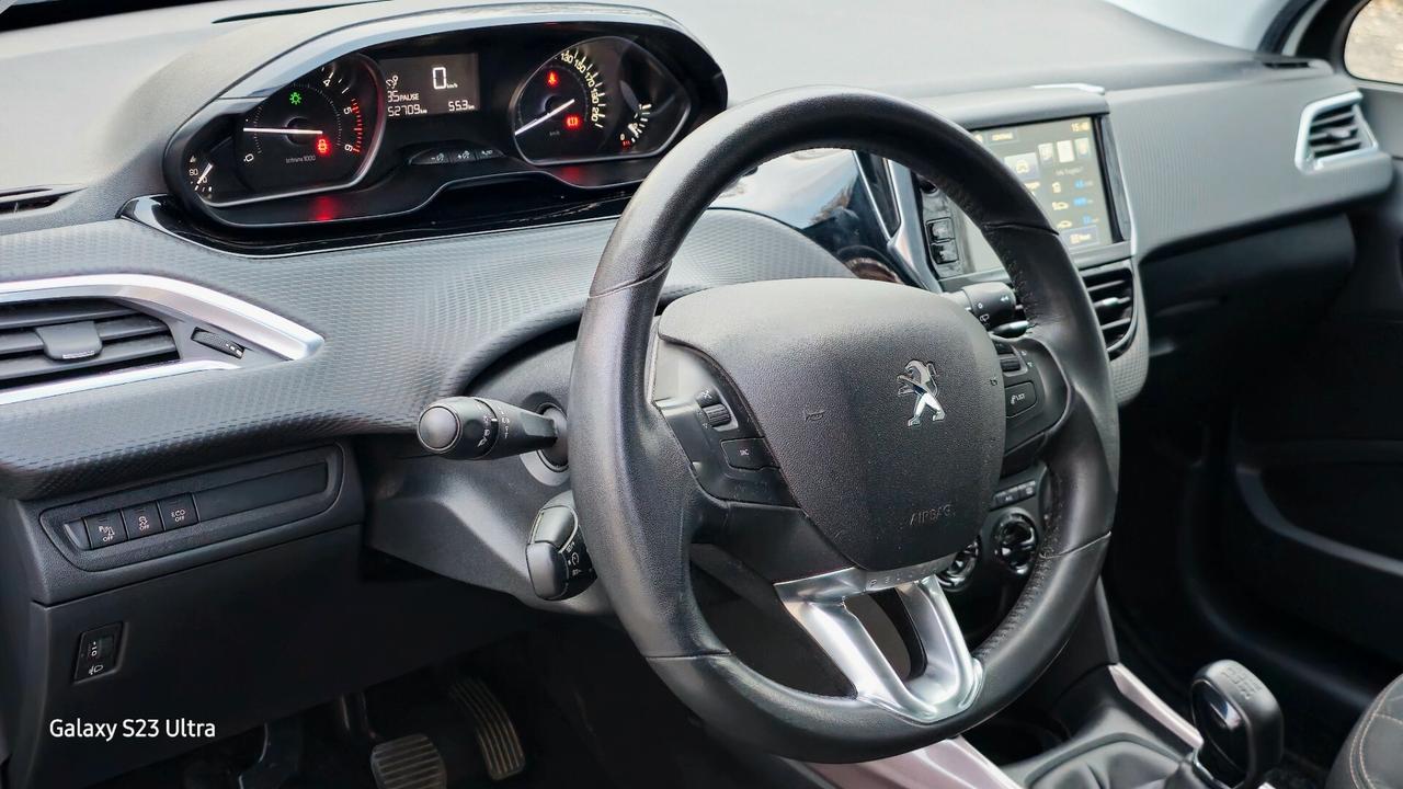 Suv PEUGEOT 2008 EURO 6B OK NEOPATENTATI GARANZIA 12 MESI