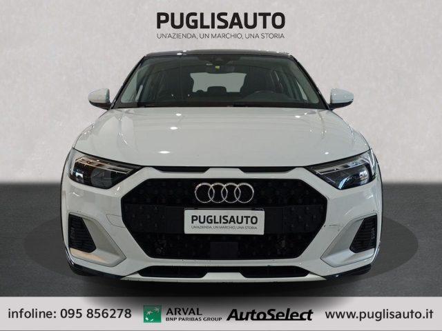 AUDI A1 citycarver 30 TFSI Admired