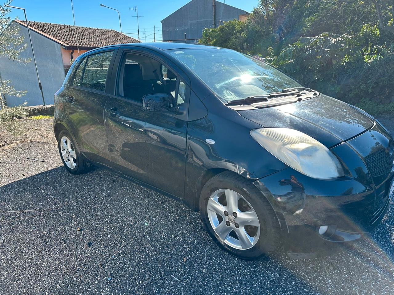 Toyota Yaris 1.3 5 porte