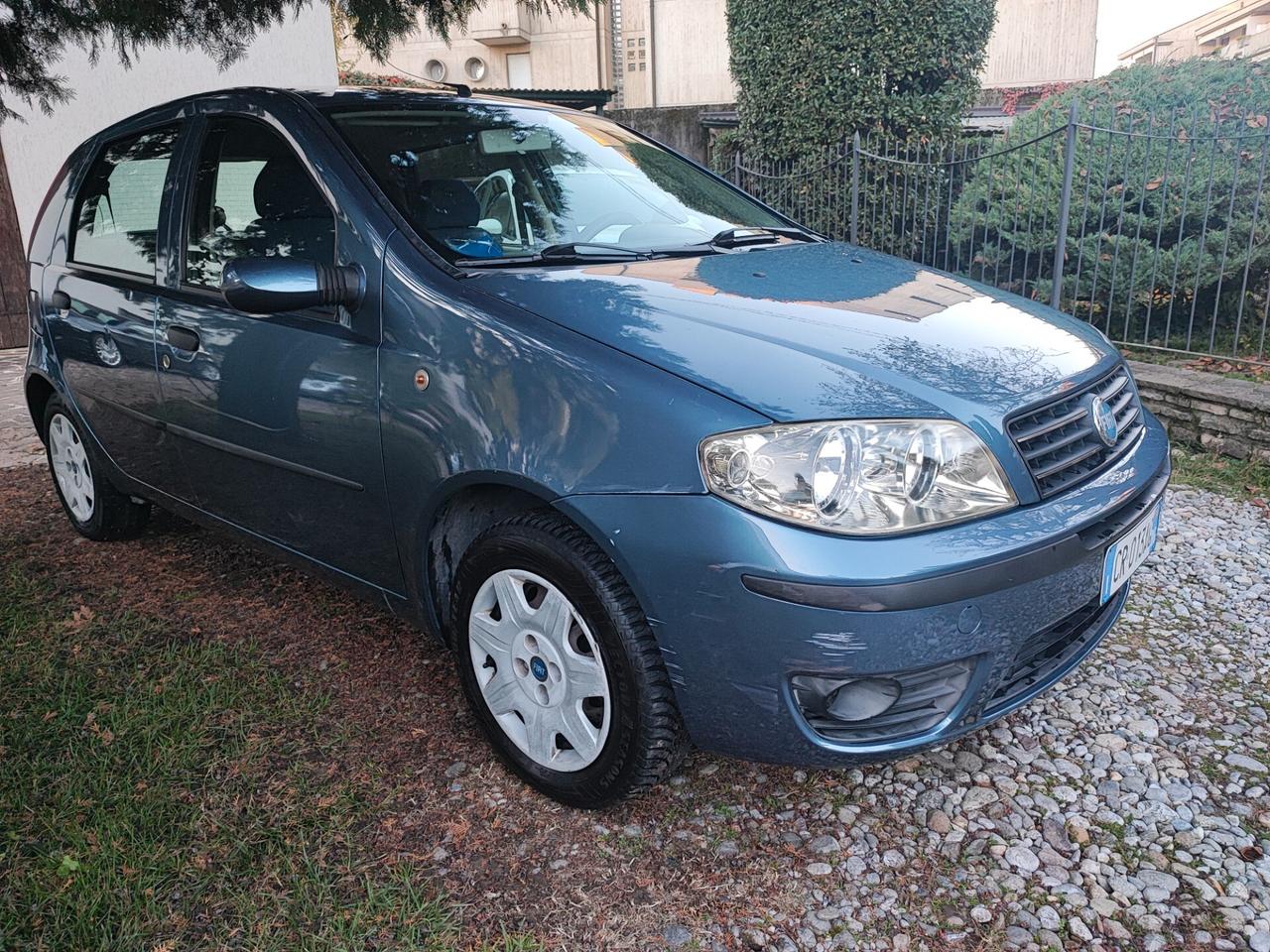 Fiat Punto 1.2 Benz 5 porte neopatentati