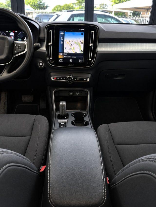 VOLVO XC40 T4 Recharge Plug-in Hybrid Inscription Expression