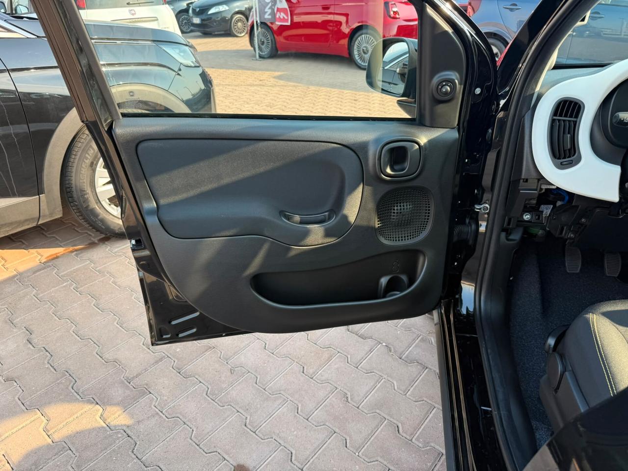 Fiat Panda Pandina 1.0 FireFly 65 CV Hybrid Cross