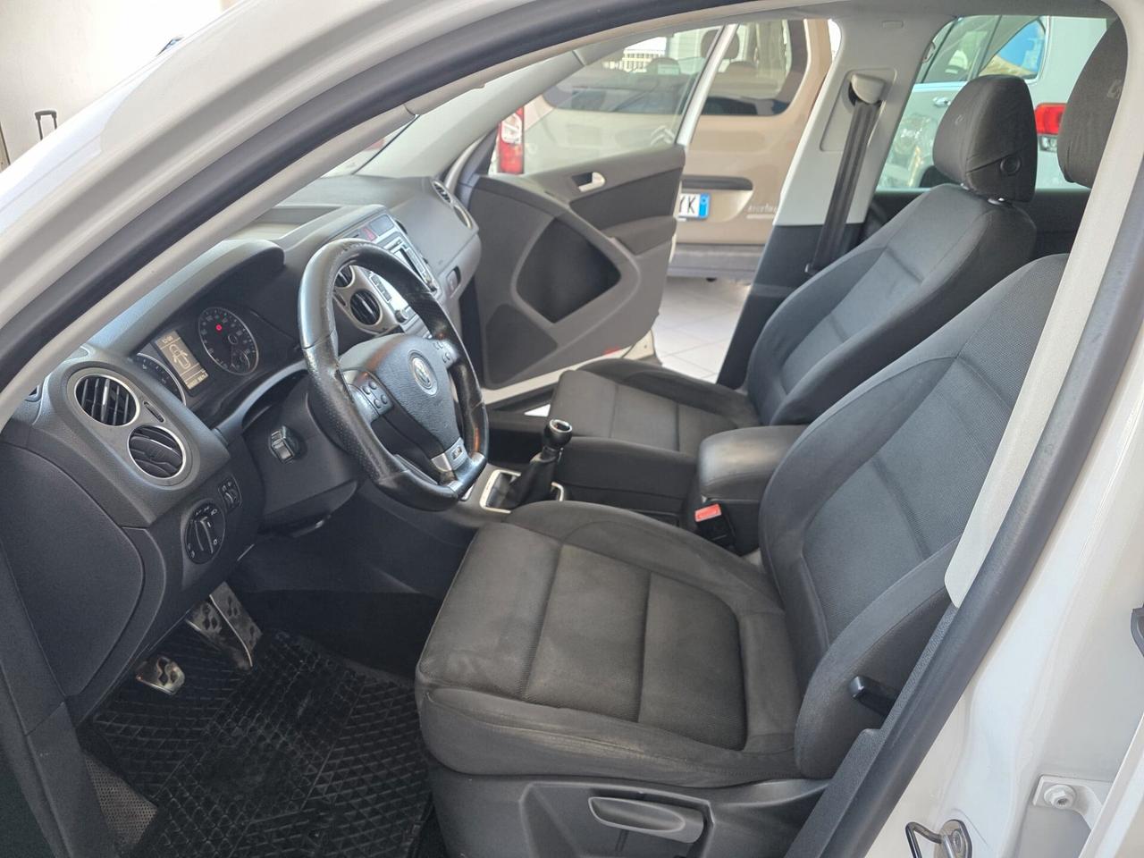 VW Tiguan 2.0 TDI DPF 4MOTION 2010