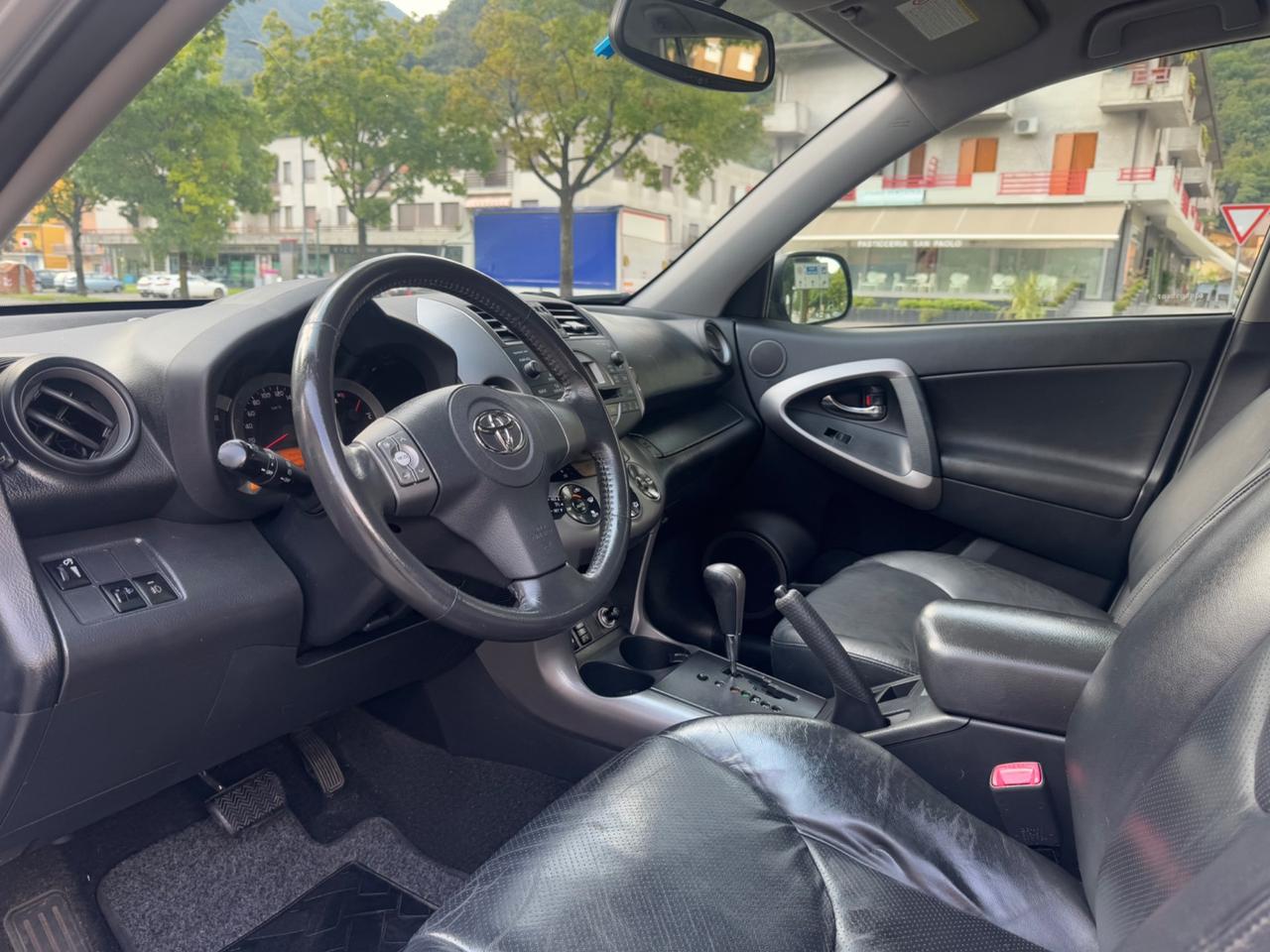 Toyota RAV 4 RAV4 2.0 Luxury - LEGGERE DESCRIZIONE!