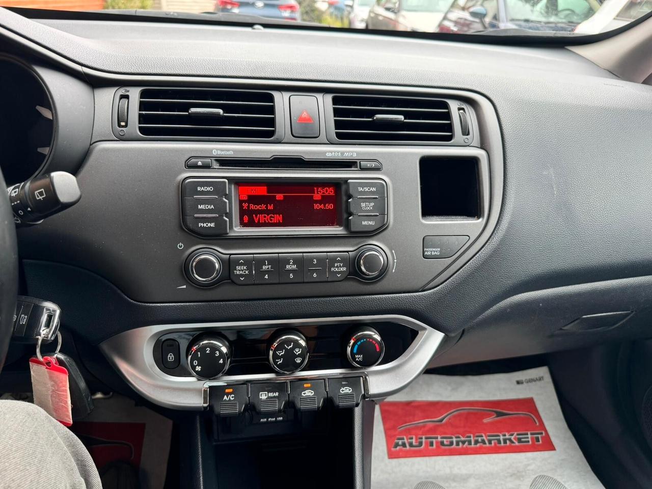 Kia Rio 1.2 CVVT 86cv 5p. Cool