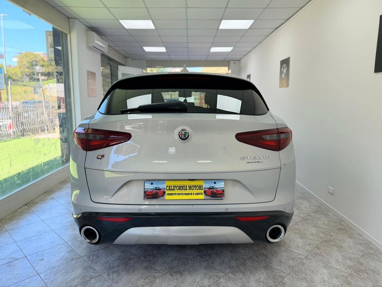 Alfa Romeo Stelvio 2.2 210 CV Q4 Veloce anno 10/2020 Permute Finanziamenti Garanzia
