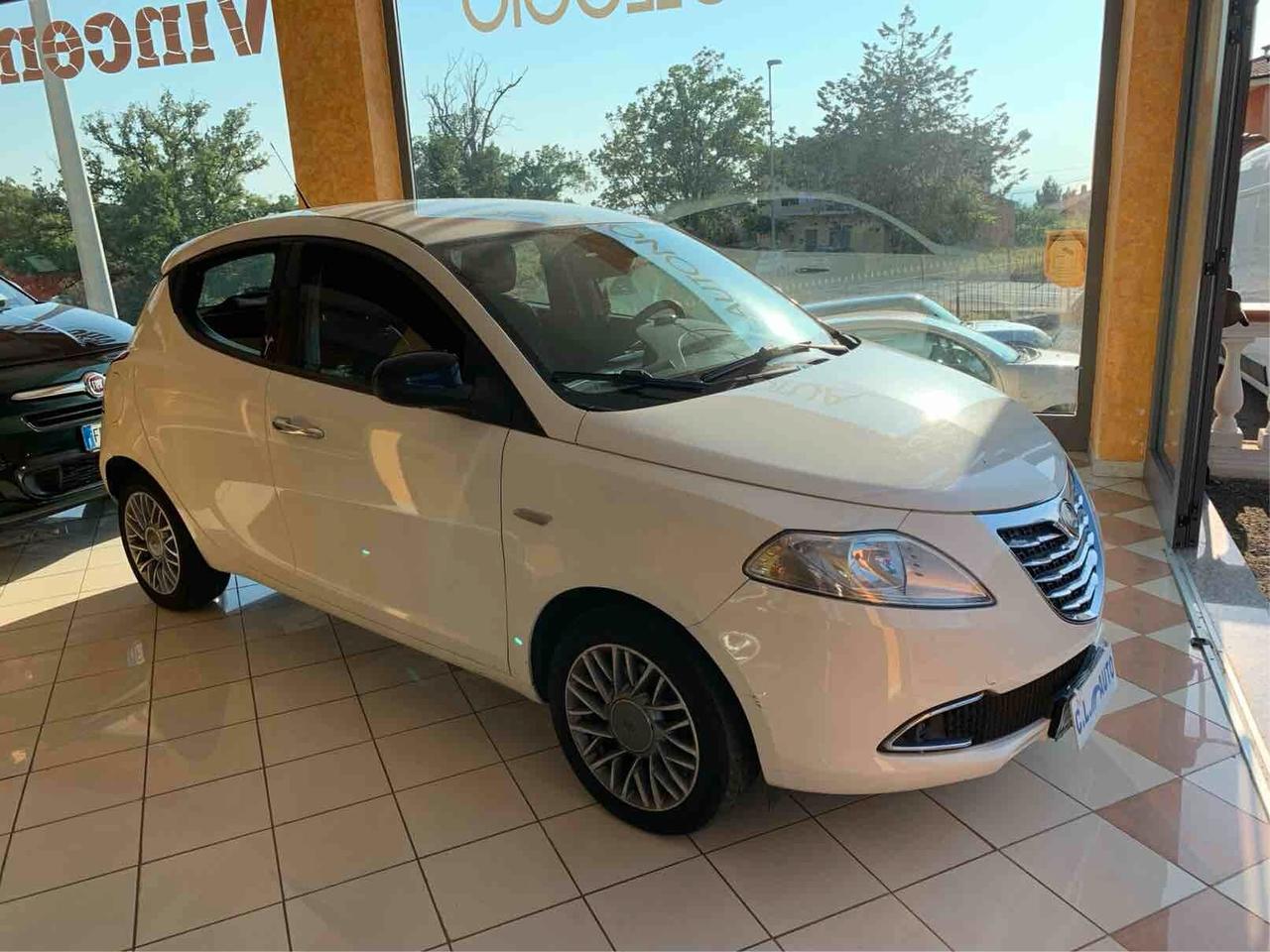 Lancia Ypsilon 1.3 MJT 95 CV