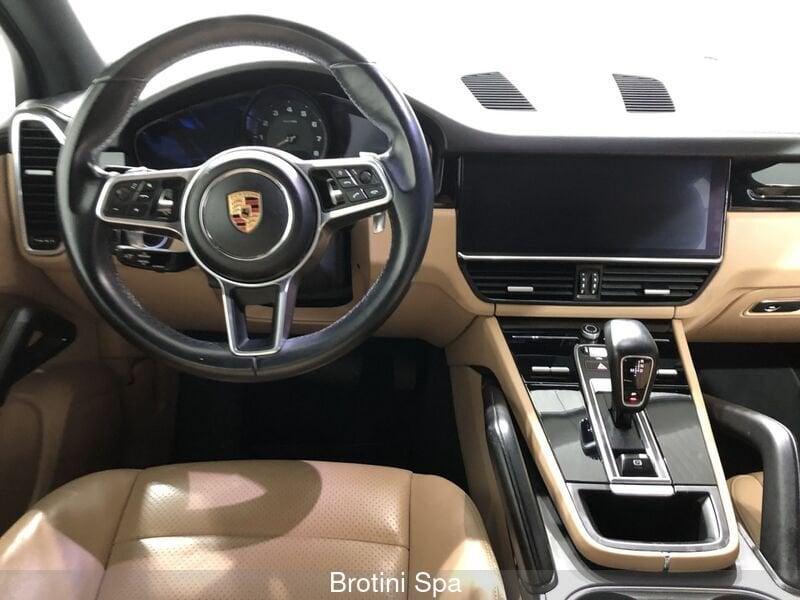 Porsche Cayenne 3.0 V6