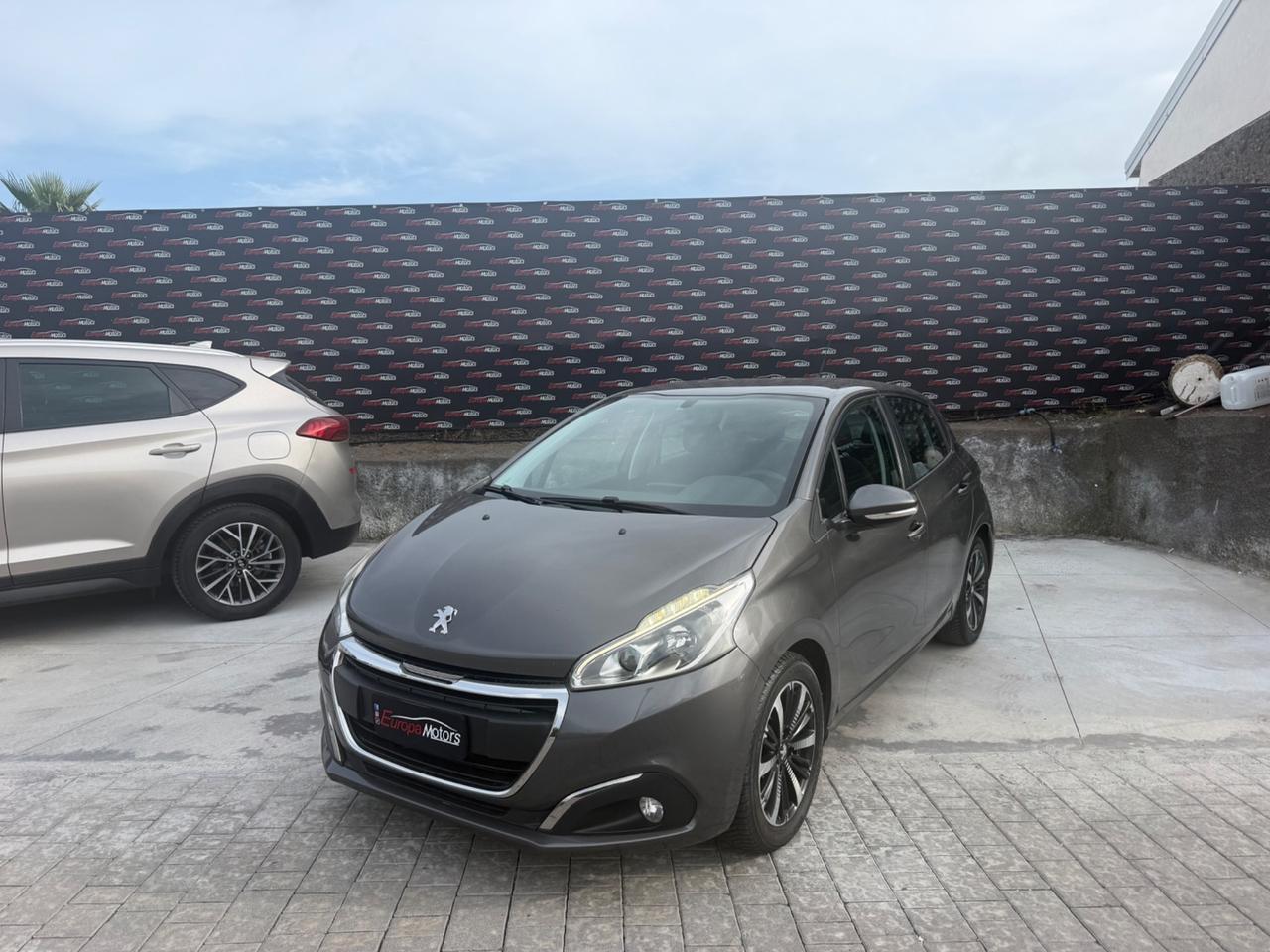 Peugeot 208 BlueHDi 75 5 porte Allure