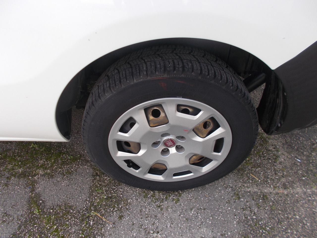 iveco fiat doblo anno 2019 benzina gas