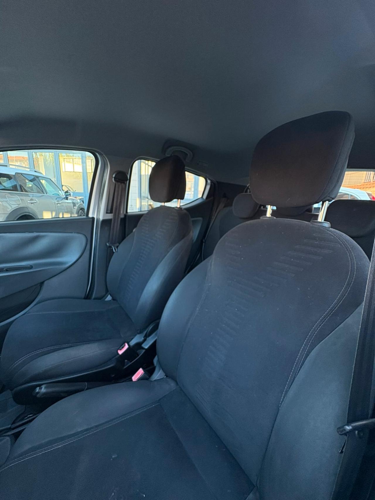 Lancia Ypsilon 1.3 MJT 16V 95 CV MOTORE NUOVO