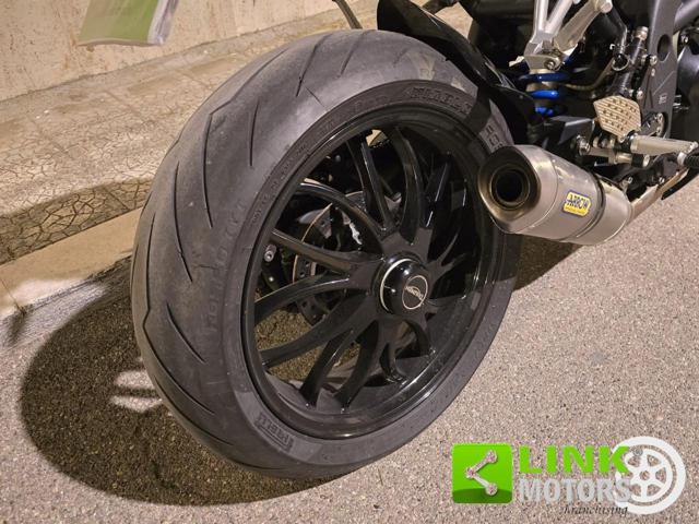 TRIUMPH Speed Triple 1050 *? 70,00 al mese*