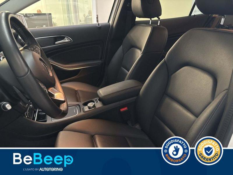 Mercedes-Benz GLA 200 D SPORT 4MATIC AUTO